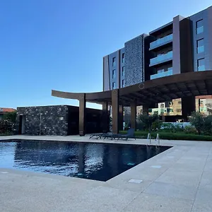 https://barreiros-luxury-apartment-sea-view.madeira-islandshotels.com