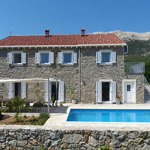 https://villa-manuela-draga-bascanska.primorje-gorskikotar.com